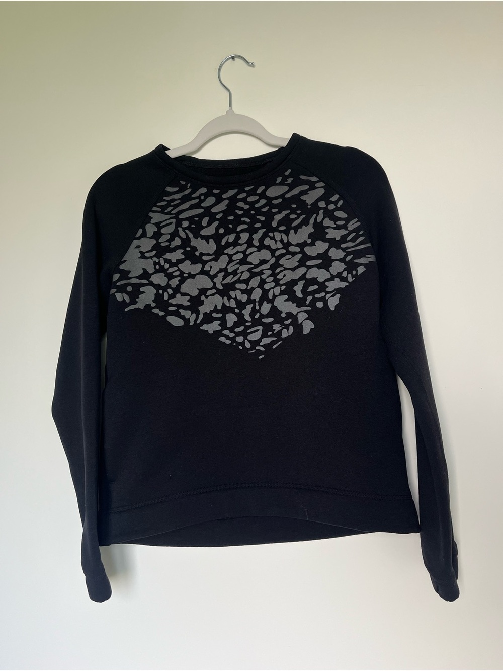 lululemon athletica Black Crewneck Sweatshirt with Gray Animal Print